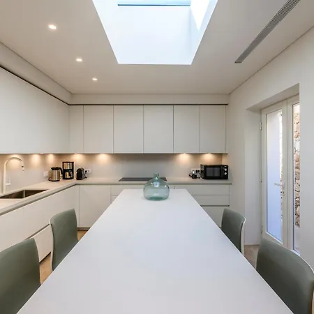 Silver Breeze * Mykonos Town