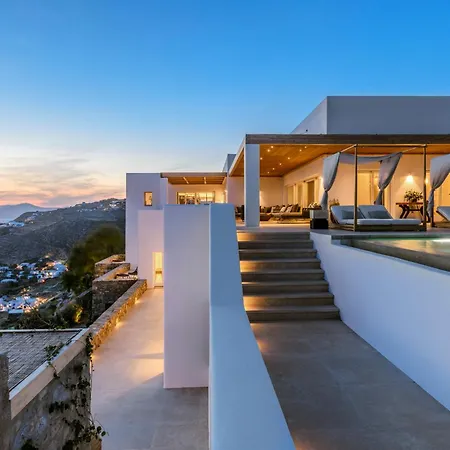 Вилла Silver Breeze *