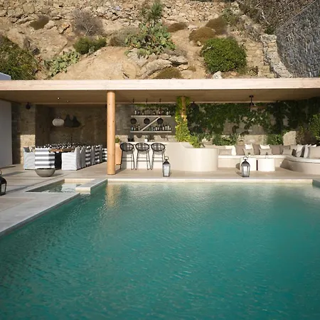 Silver Breeze * Mykonos Town