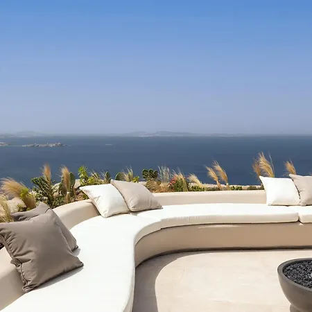 Silver Breeze * Mykonos Town